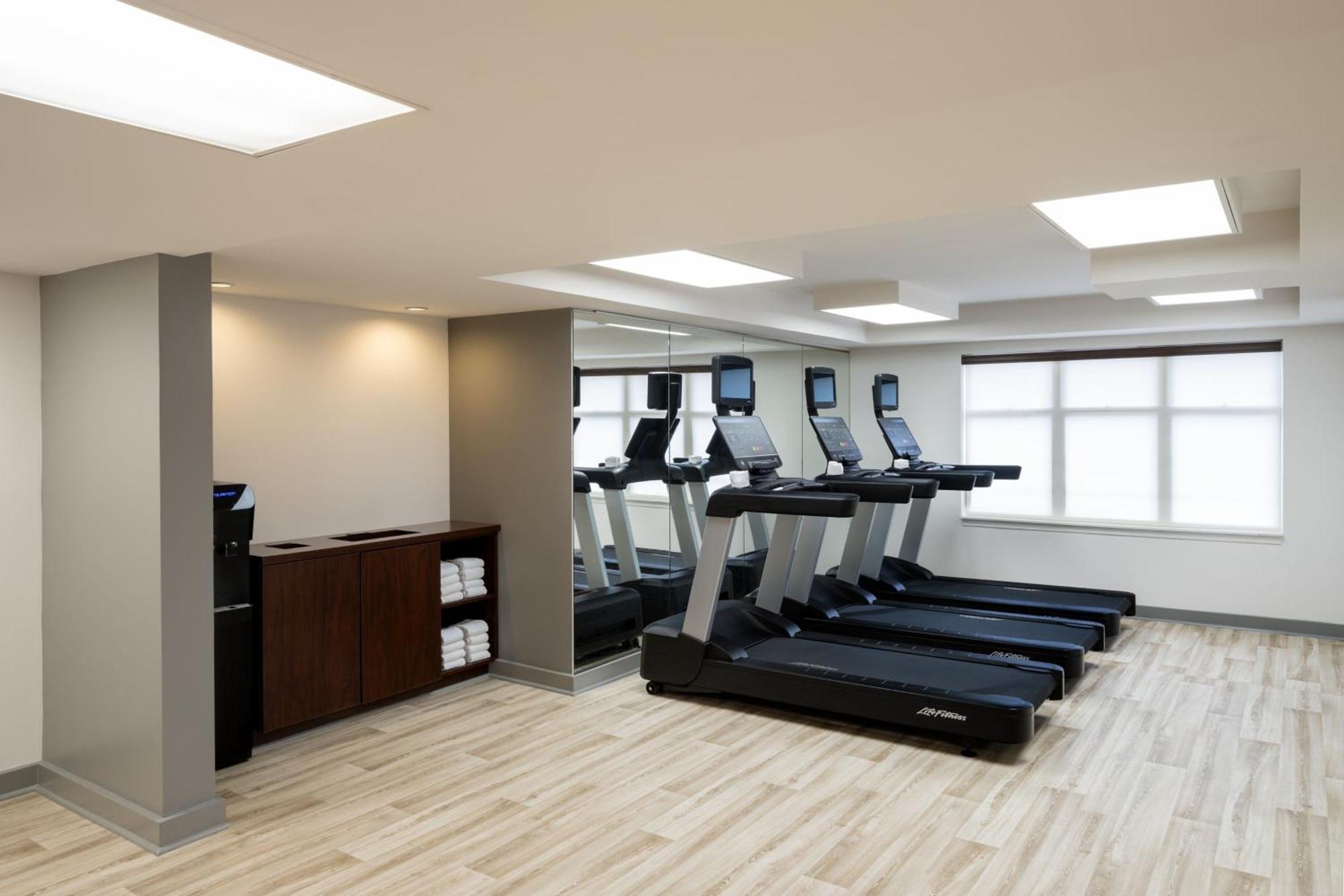 Residence Inn Washington, Dc / Dupont Circle מראה חיצוני תמונה