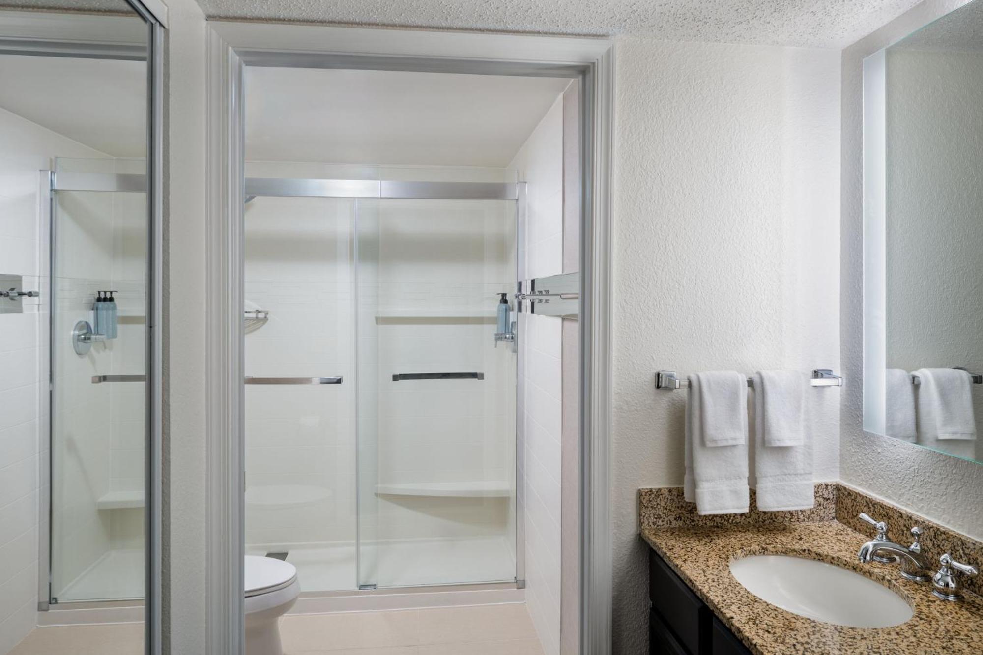 Residence Inn Washington, Dc / Dupont Circle מראה חיצוני תמונה