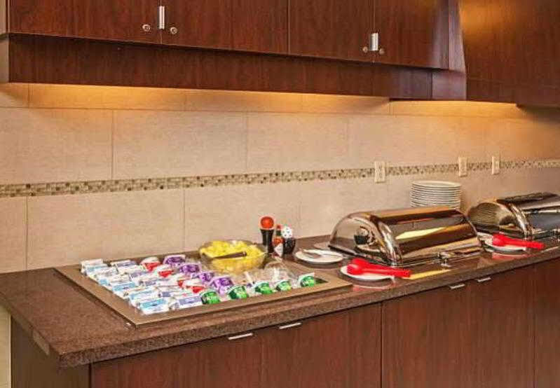 Residence Inn Washington, Dc / Dupont Circle מראה חיצוני תמונה